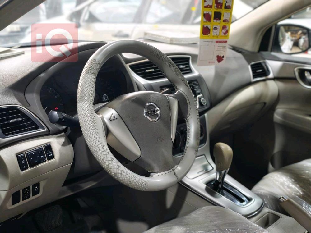 نيسان سنترا